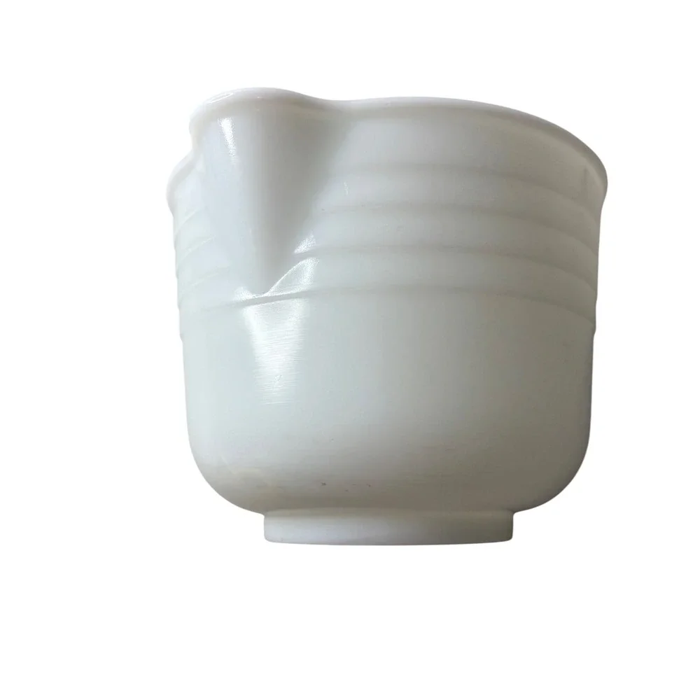 VTG Pyrex General Mills Milk Glass Mixing Bowl Wht Ribbed Pour Spout Made inUSA